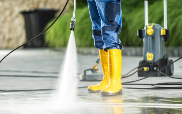 Why Choose Our Certified Pressure Washing Experts for Your Project Needs in Country Walk, FL?